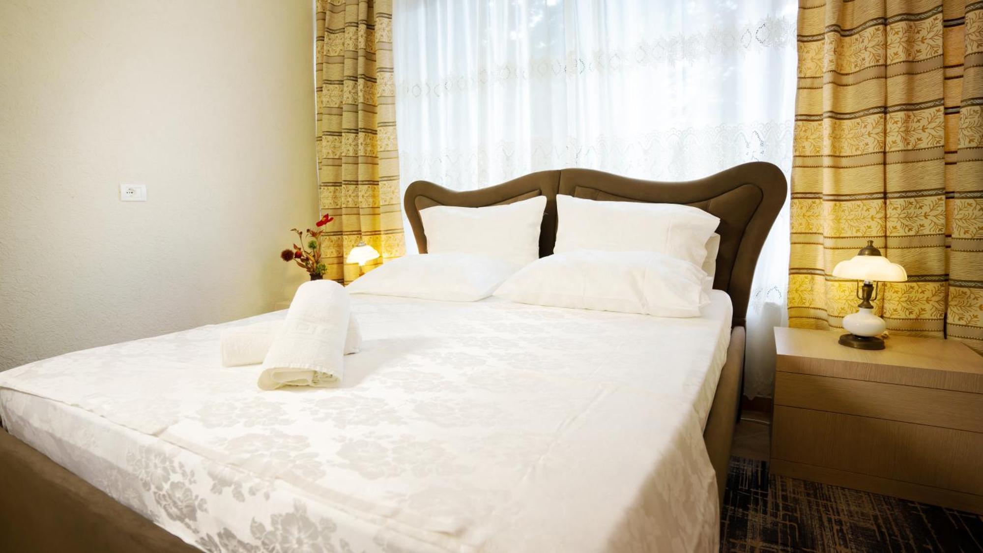 Todo Apartements Драч Екстериор снимка